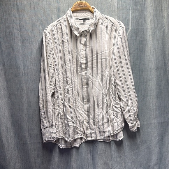 Tahari button up shirt size XXL - Picture 2 of 8